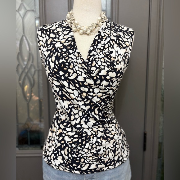 Tahari Black and White & Tan Patterned Faux Wrap Blouse | Size Large - Picture 1 of 6